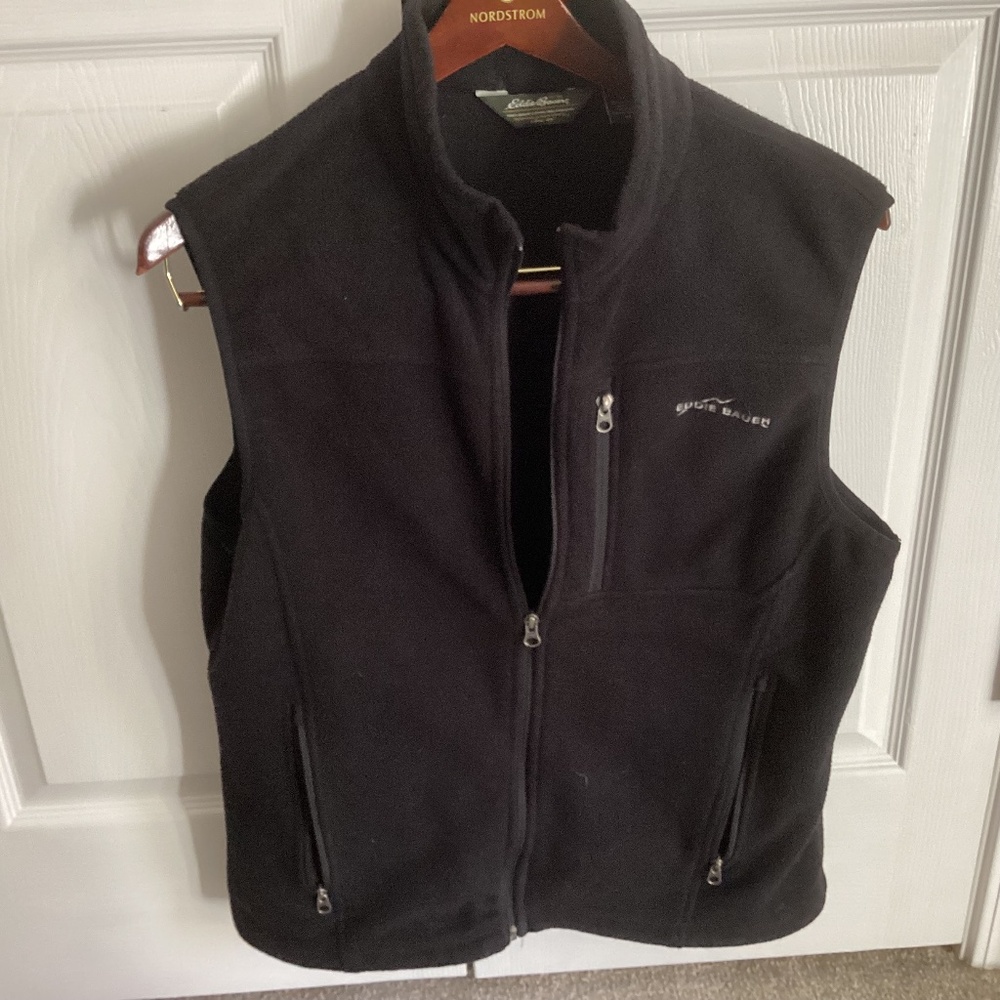 Eddie Bauer MENS Fleece Black Vest Full ZIP Pockets Size Medium